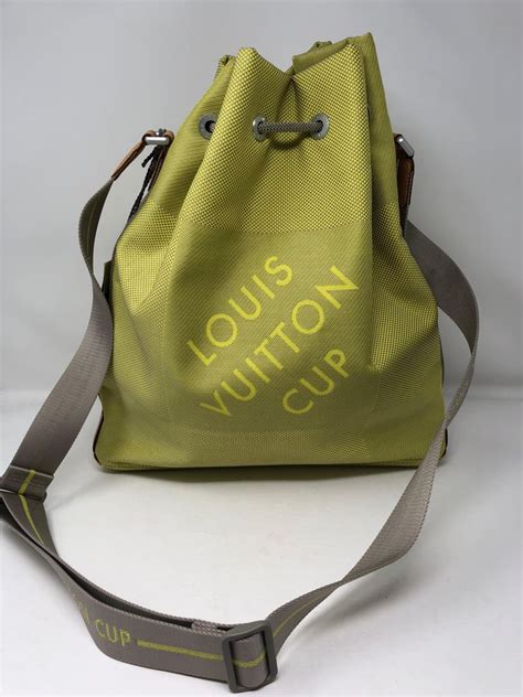 louis vuitton cup shoulder bag